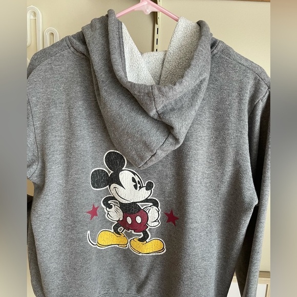 Disney’s Mickey Mouse zip front Gray sweatshirt Stage 28 Teens size L - Picture 2 of 6